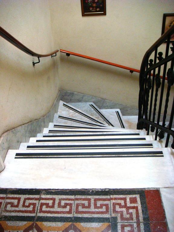 Hagoth Hostel บัวโนสไอเรส ภายนอก รูปภาพ