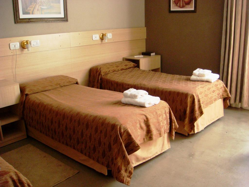Hagoth Hostel บัวโนสไอเรส ห้อง รูปภาพ