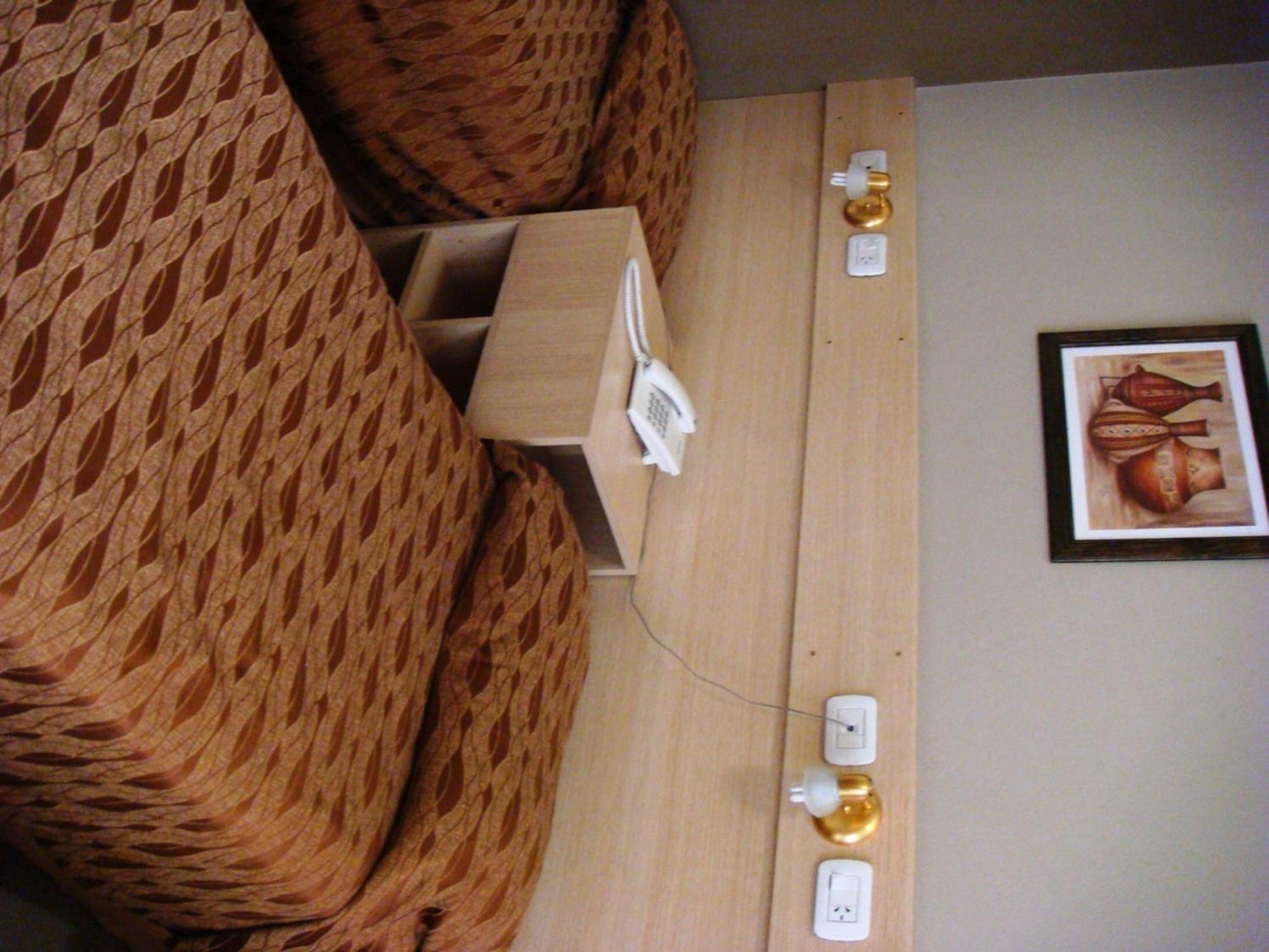 Hagoth Hostel บัวโนสไอเรส ห้อง รูปภาพ