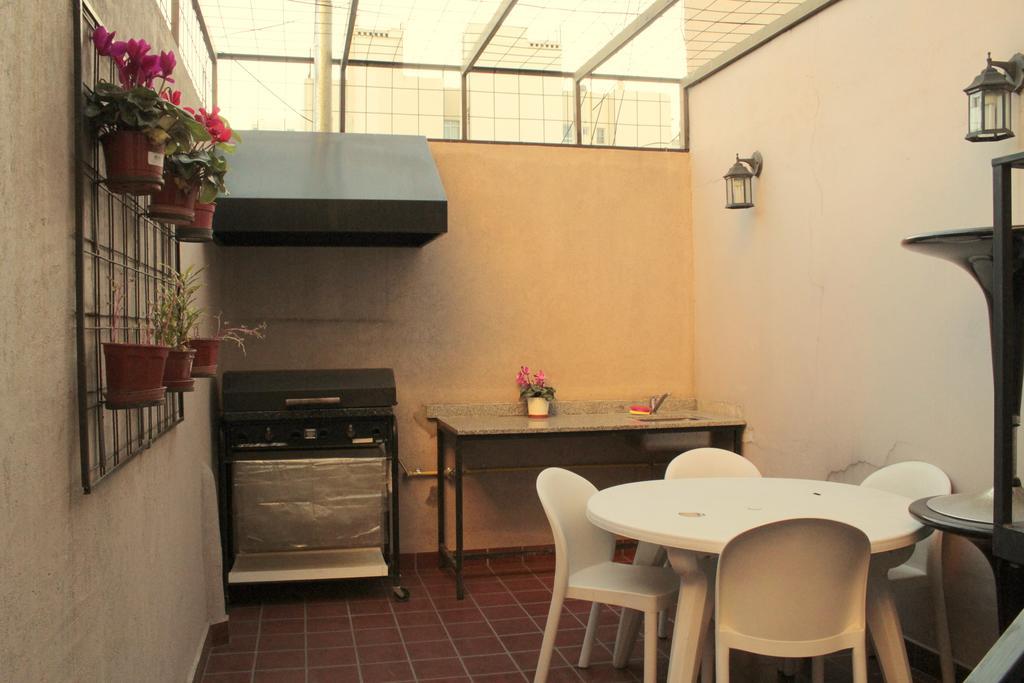 Hagoth Hostel บัวโนสไอเรส ภายนอก รูปภาพ