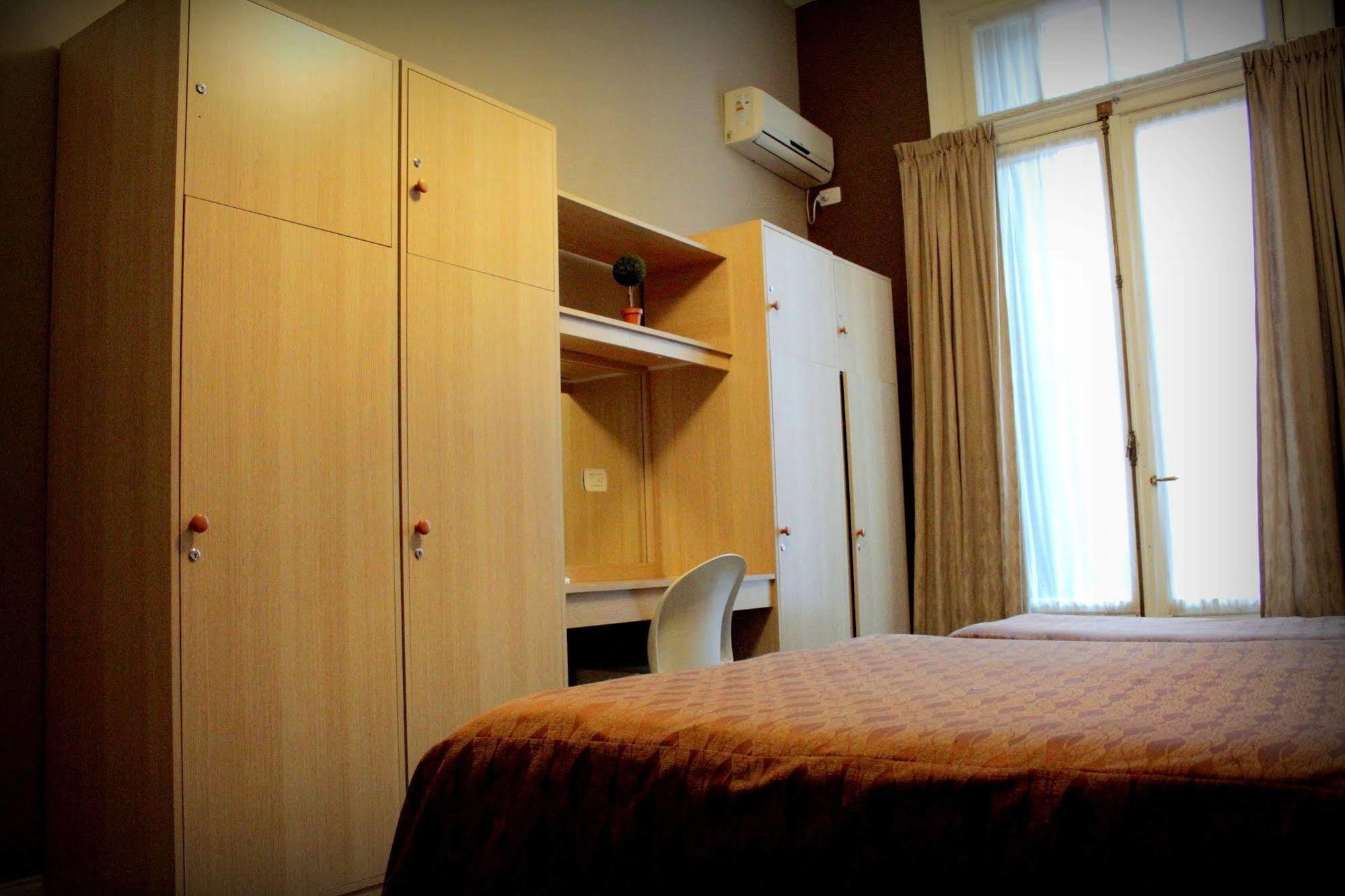 Hagoth Hostel บัวโนสไอเรส ภายนอก รูปภาพ
